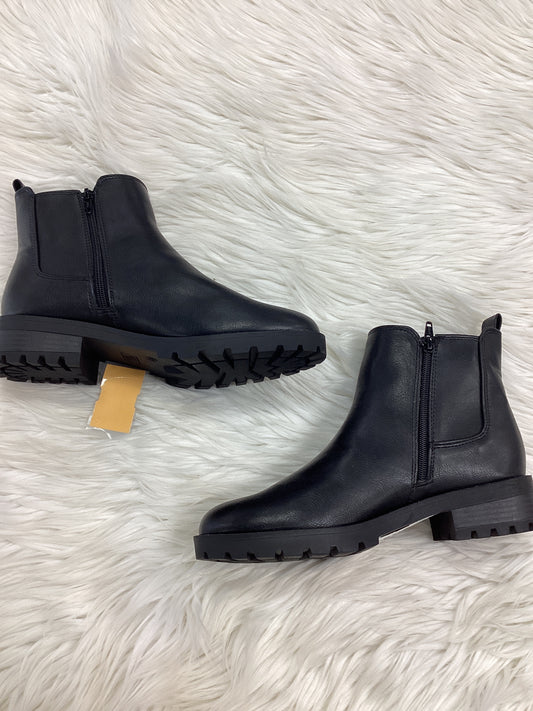 Boots Ankle Heels By Cmc In Black, Size:9