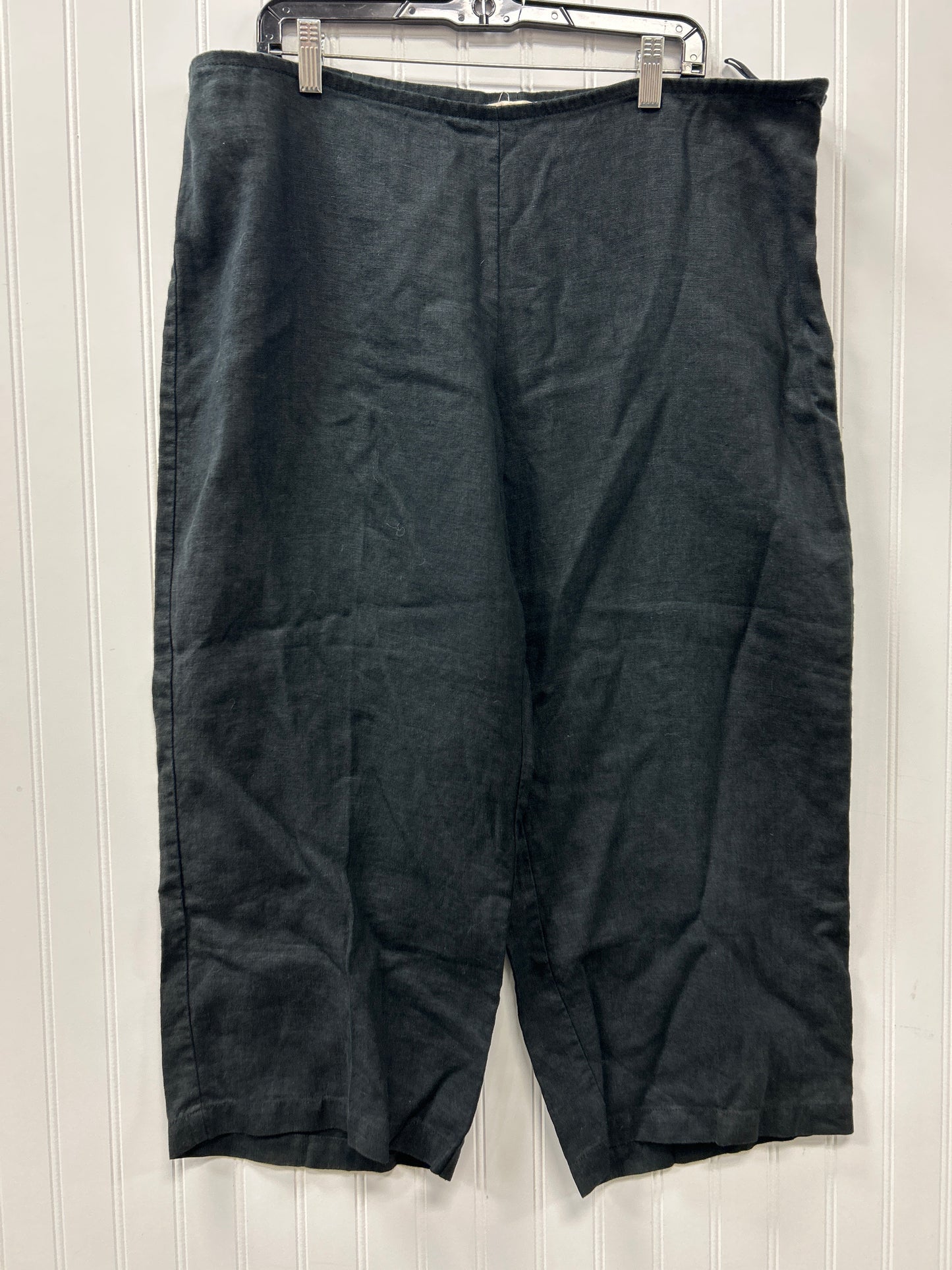 Capris By Eileen Fisher In Black, Size:18