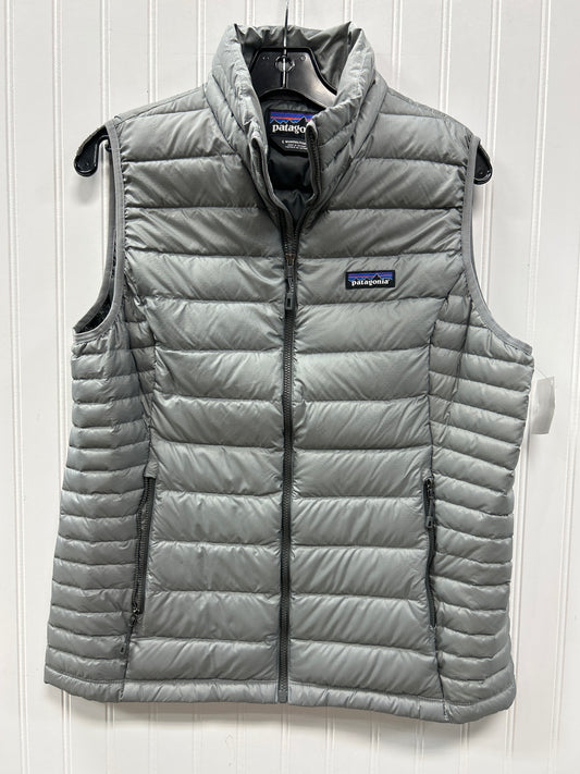 Vest Puffer & Quilted By Patagonia In Grey, Size:L