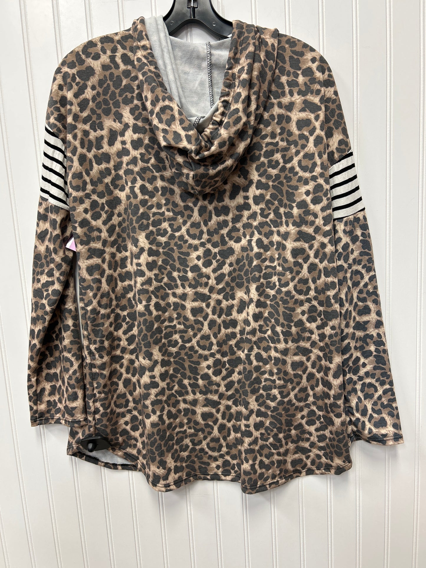 Top Ls By Clothes Mentor In Animal Print, Size:M