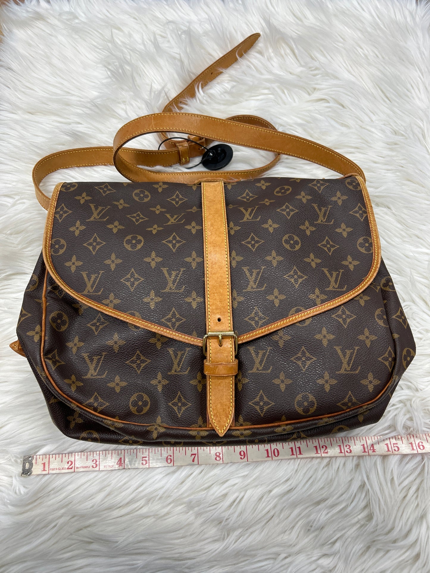 Handbag Luxury Designer By Louis Vuitton, Size: Large
