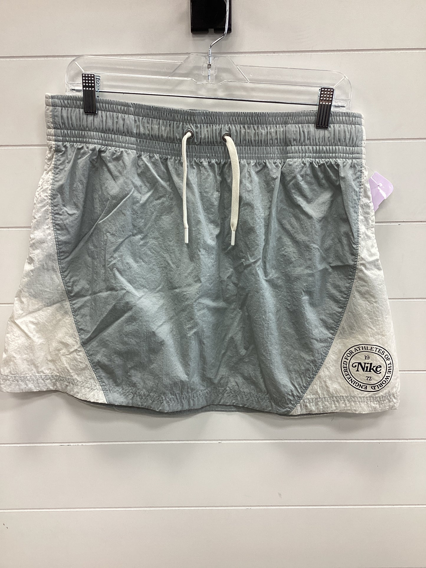 Athletic Skirt By Nike Apparel In Grey, Size:L