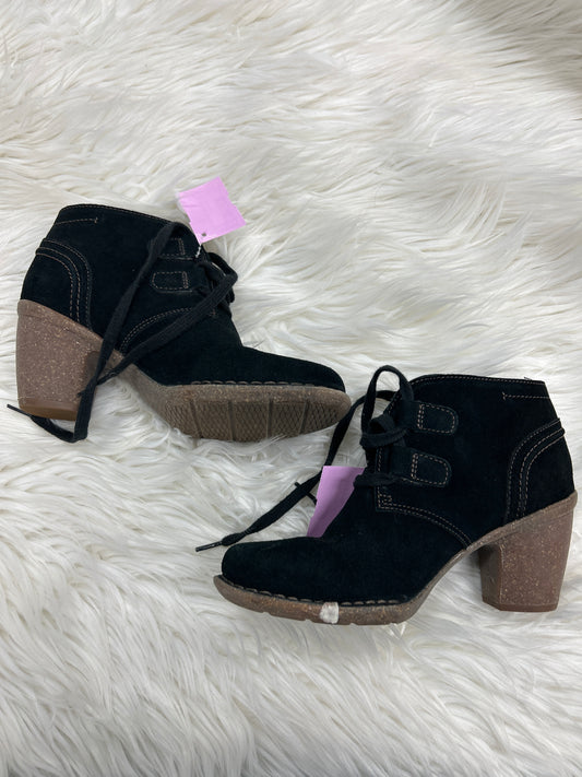 Boots Ankle Heels By Clarks In Black, Size:6