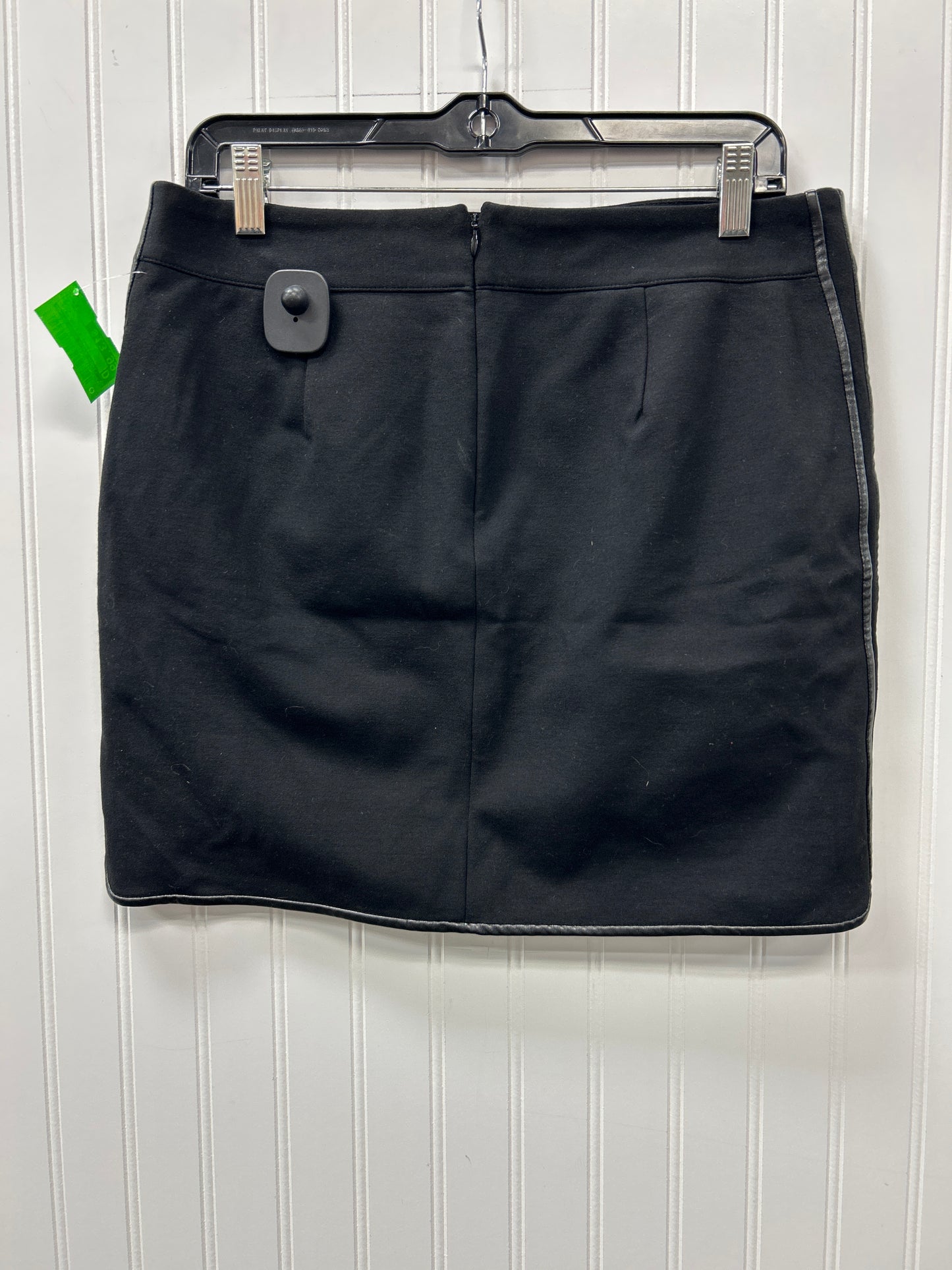 Skirt Mini & Short By White House Black Market In Black, Size:8