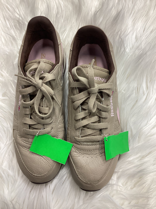 Shoes Athletic By Reebok In Tan, Size:8