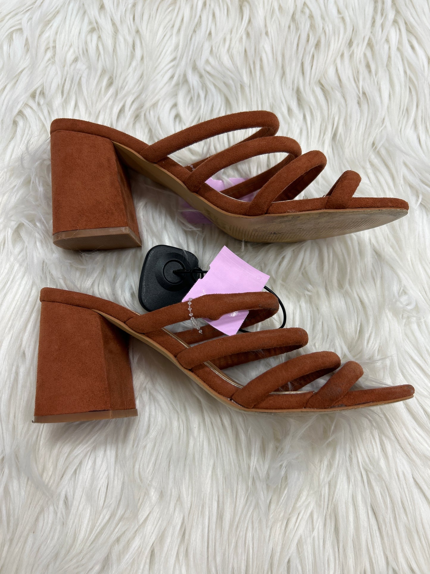 Sandals Heels Block By Clothes Mentor In Brown, Size:7.5