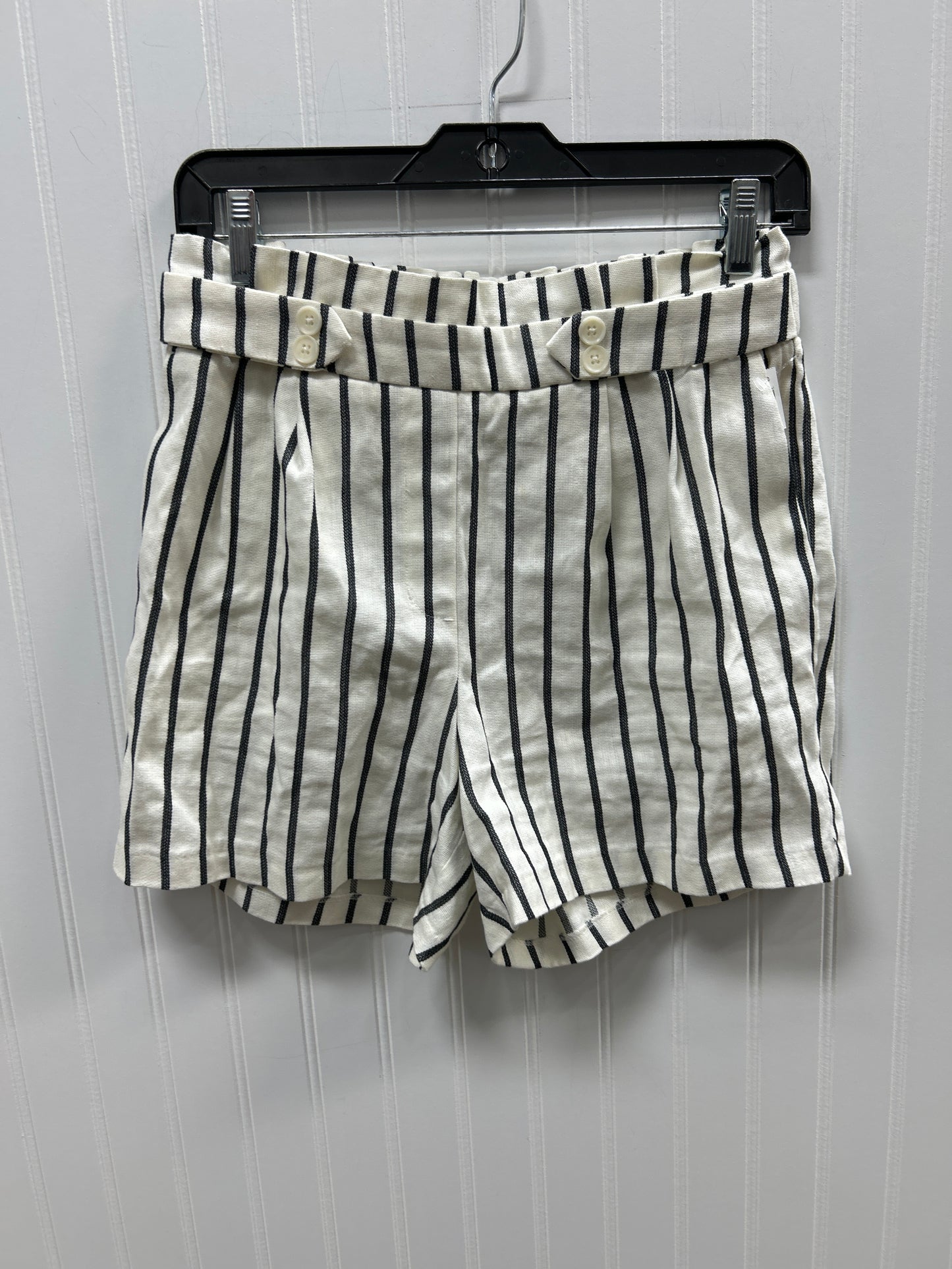 Shorts By Express In Cream, Size:S