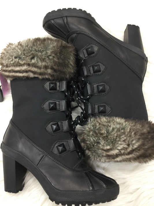 Boots Snow By Juicy Couture In Black, Size:8
