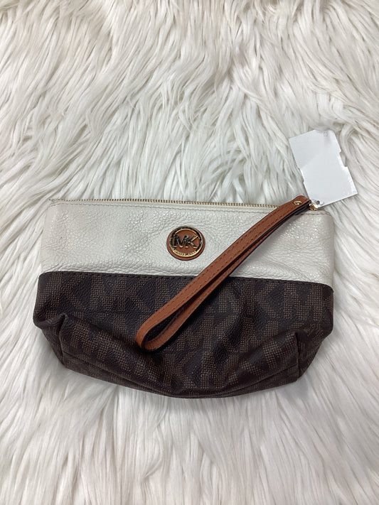 Wristlet By Michael By Michael Kors In Brown & Cream, Size:Large