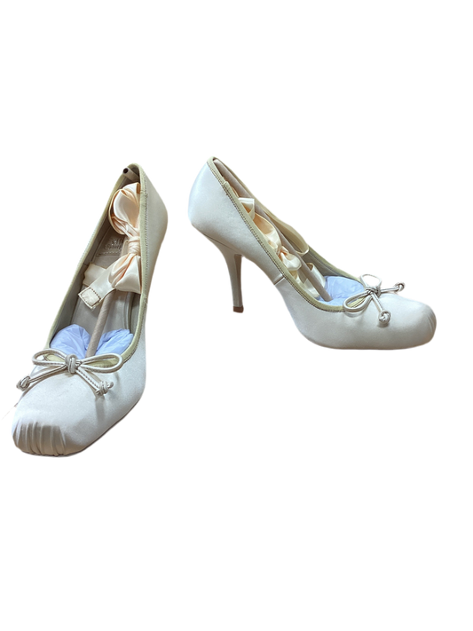 Shoes Heels Block By Jeffery Campbell In Cream, Size:7.5