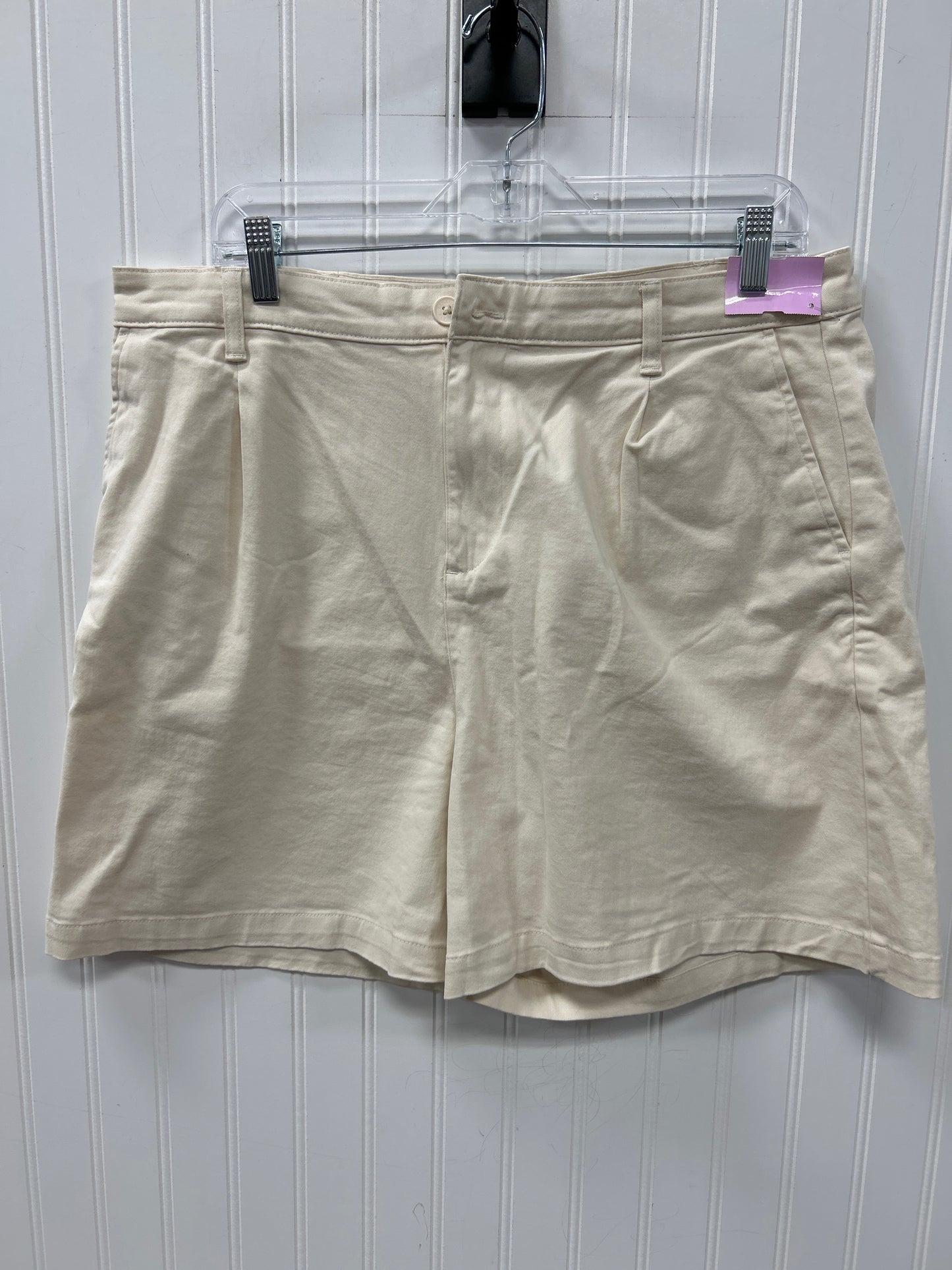 Shorts By Banana Republic In Cream, Size:14