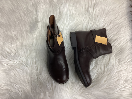 Boots Ankle Flats By Birkenstock In Brown, Size:8