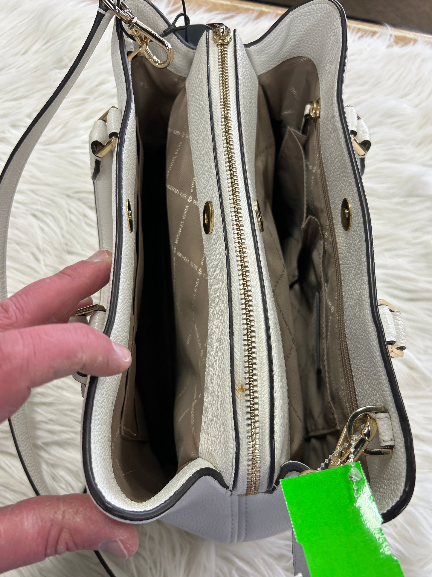 Handbag Designer By Michael Kors In White, Size:Large