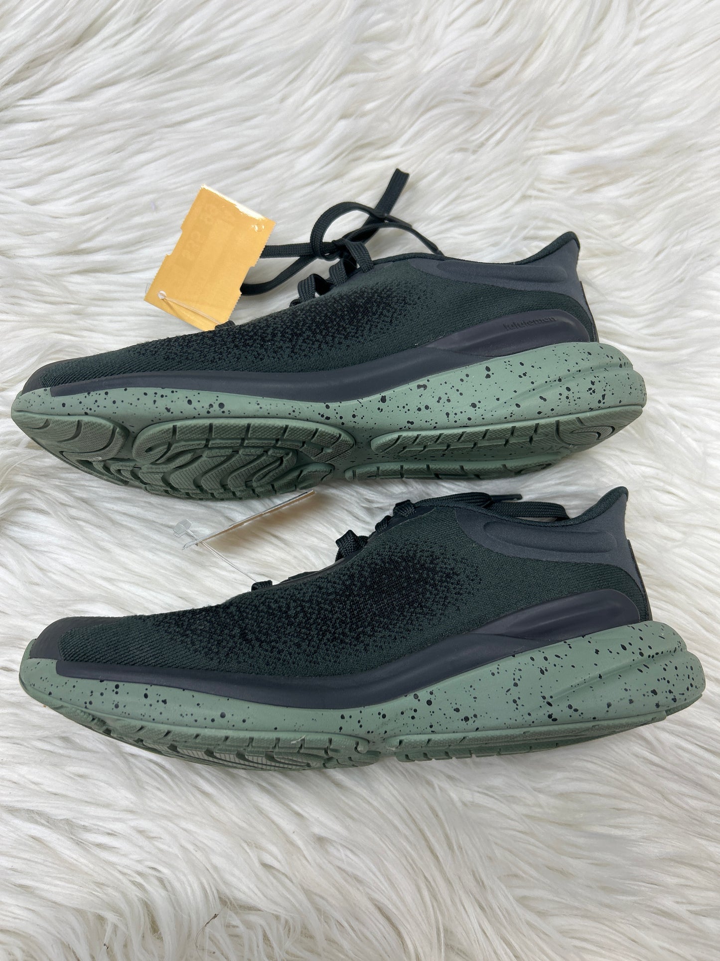 Shoes Athletic By Lululemon In Black & Green, Size:5.5