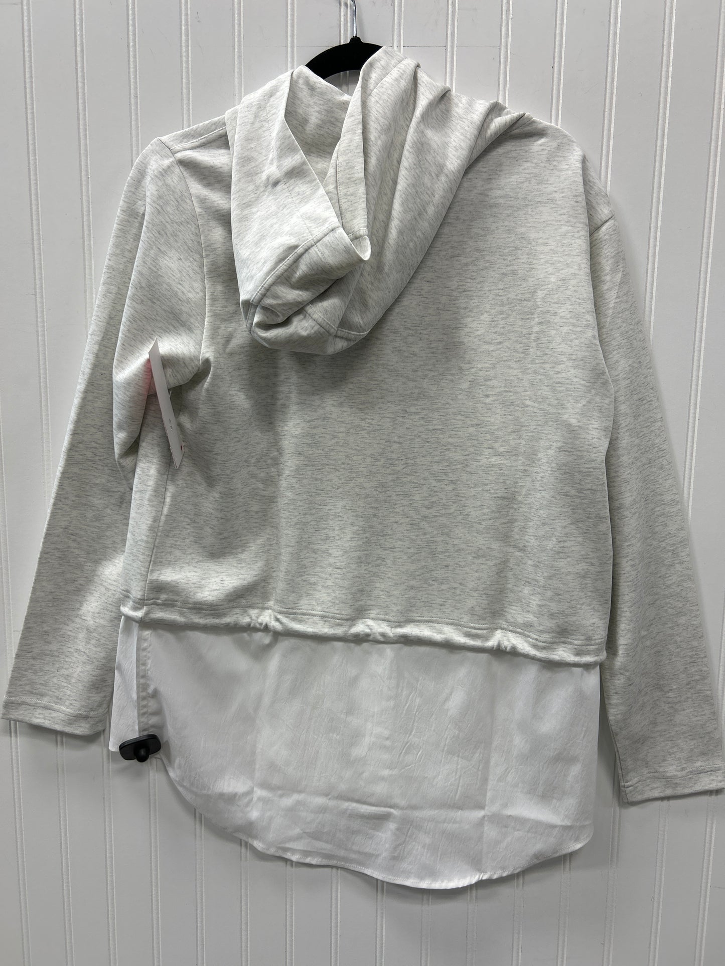 Athletic Top Ls Collar By Athleta In Grey, Size:M