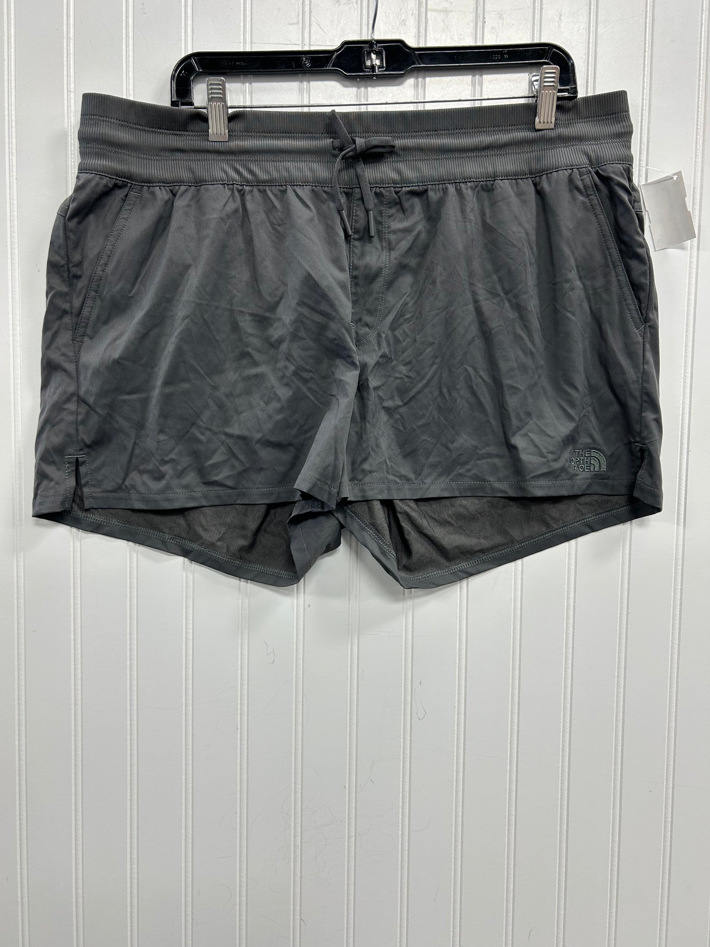 Athletic Shorts By The North Face In Grey, Size:Xl