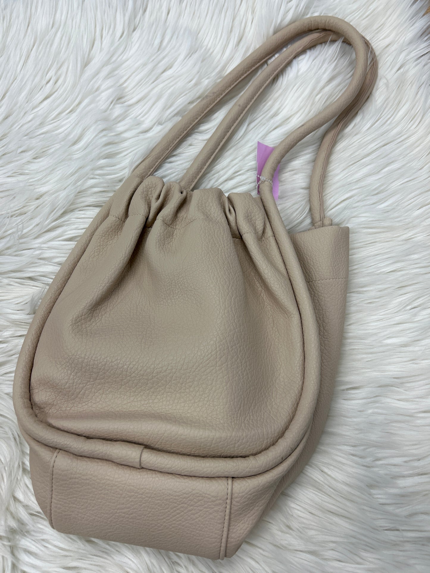 Handbag By Clothes Mentor In Tan, Size:Large