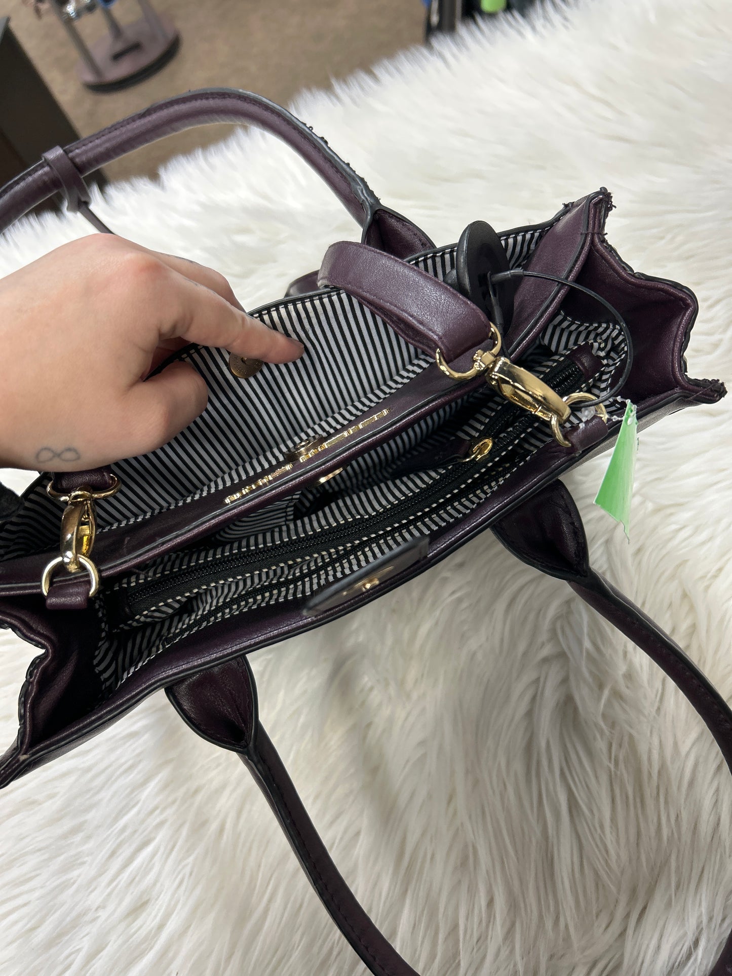 Handbag By Christian Siriano In Purple, Size:Medium