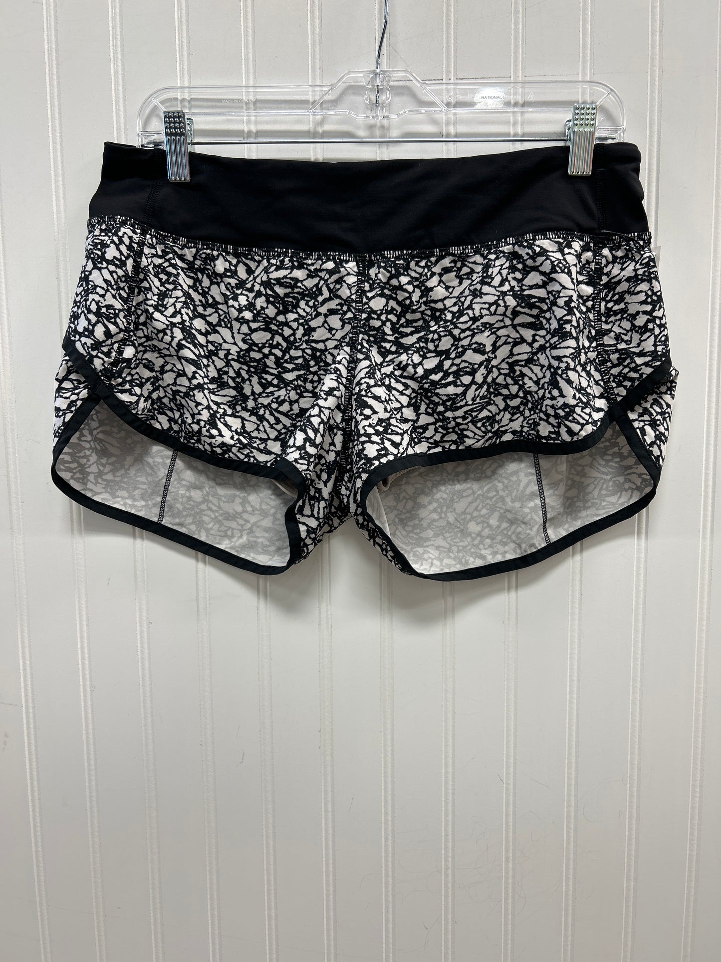 Athletic Shorts By Lululemon In Black & White, Size:8