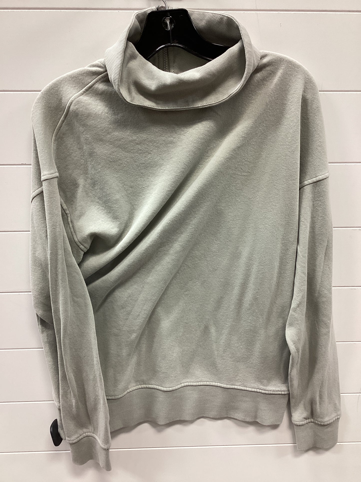 Top Ls By Thread And Supply In Grey, Size:M
