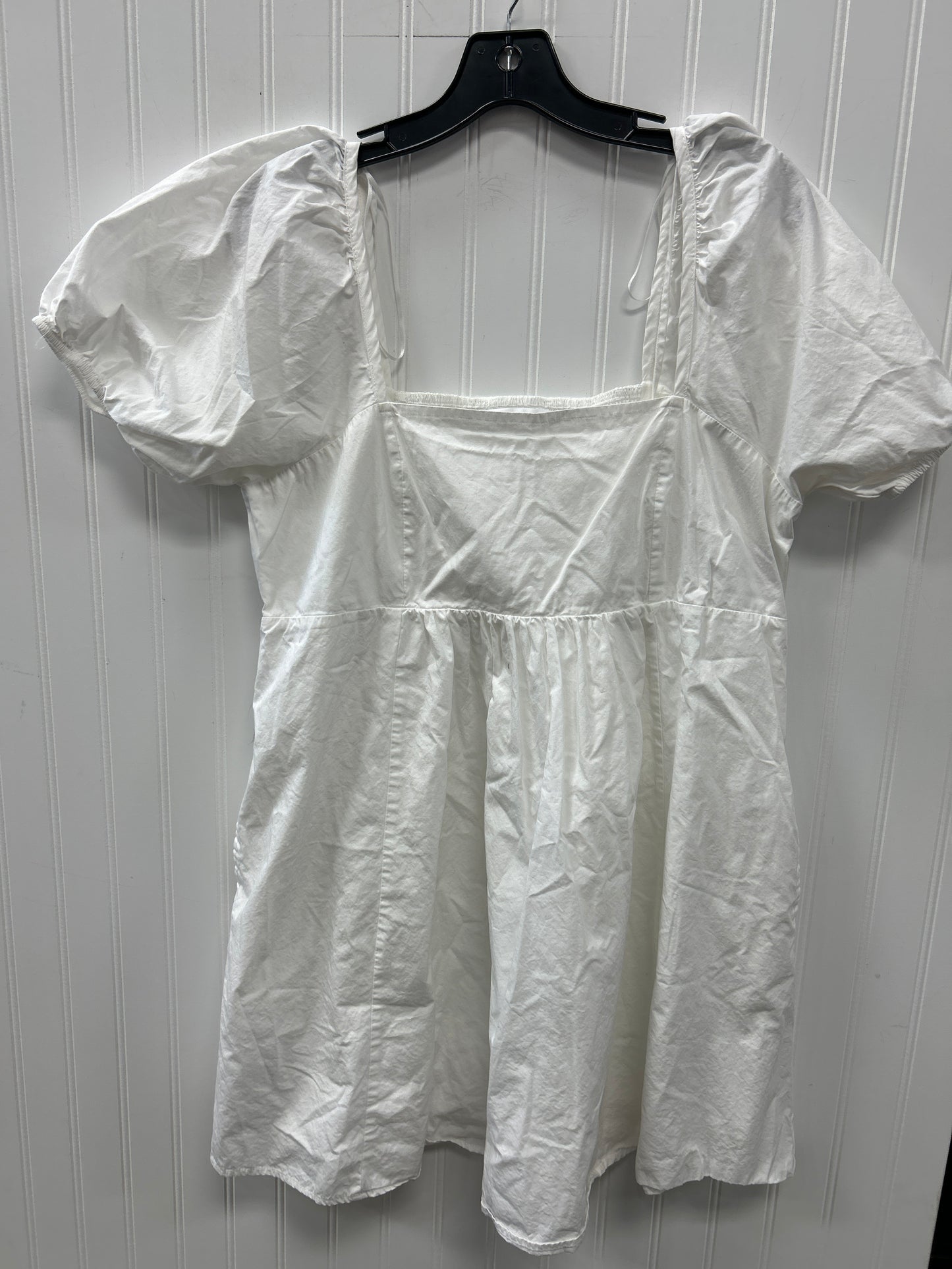 Dress Casual Short By Draper James In White, Size:L