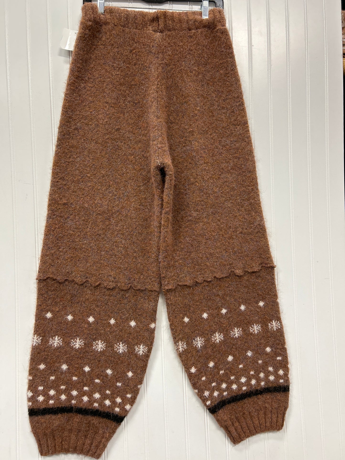 Sweater 2Pc By Clothes Mentor In Brown, Size:M