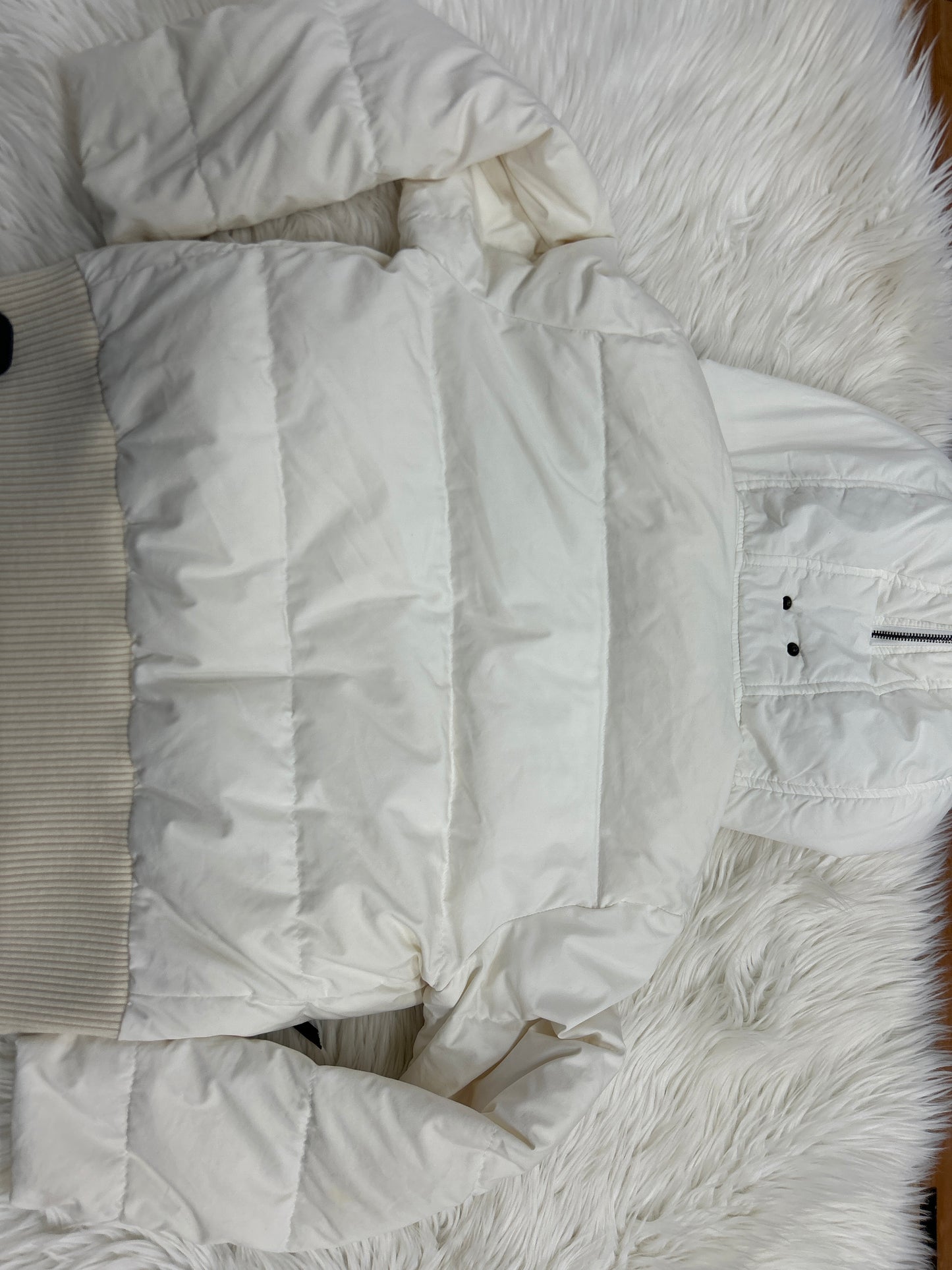 Coat Puffer & Quilted By Victor Wolf In White, Size:S