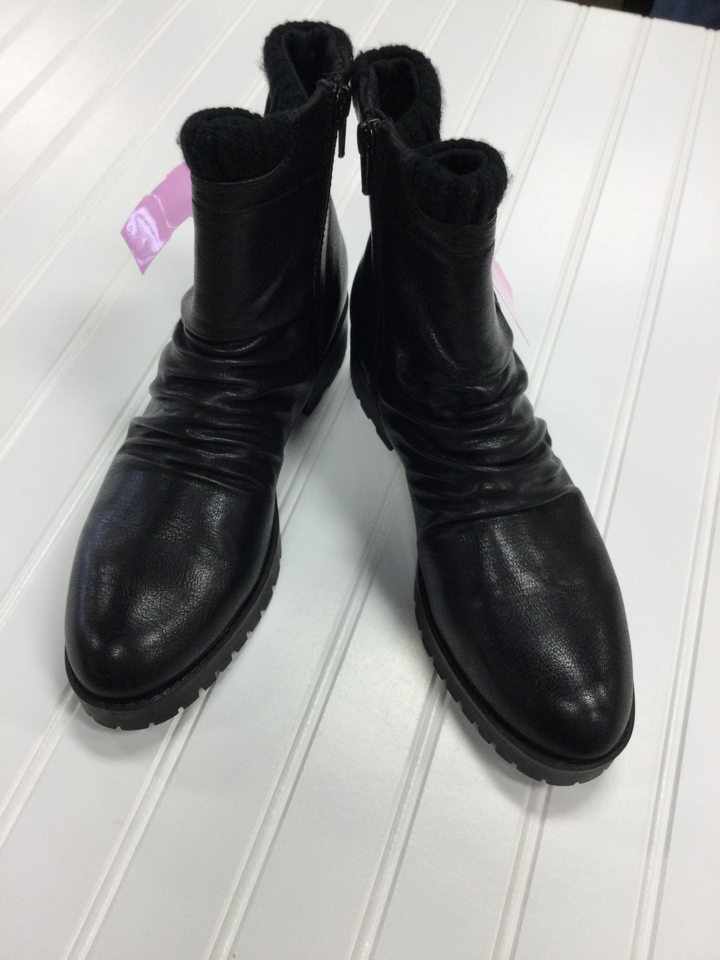Boots Ankle Flats By Bare Traps In Black, Size:7.5