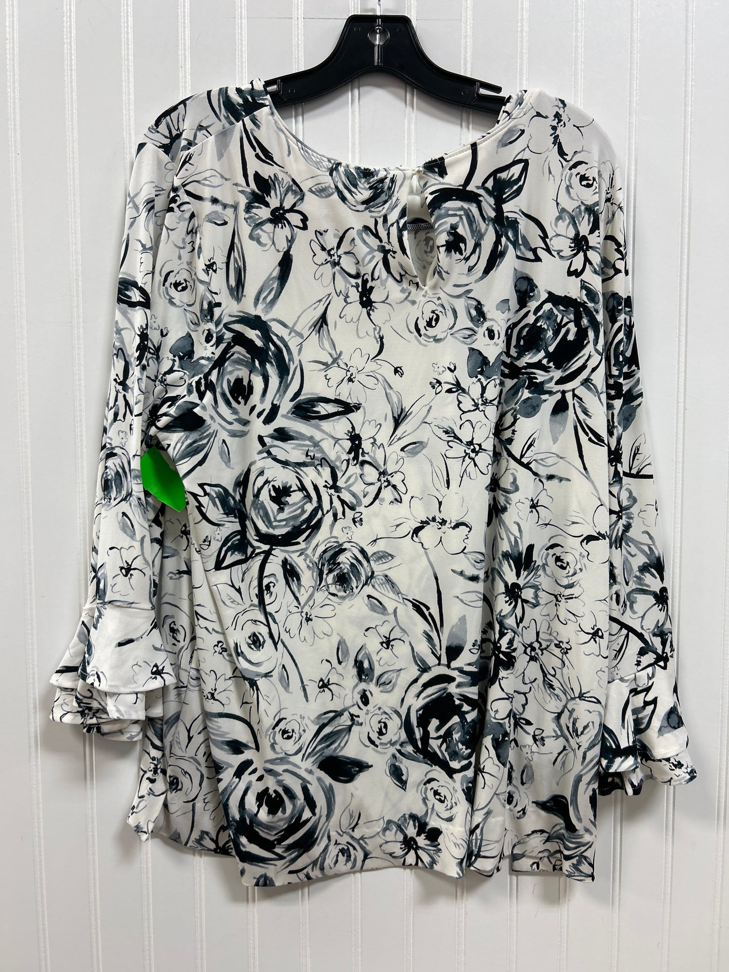 Top Ls By Karl Lagerfeld In Black & White, Size:1X