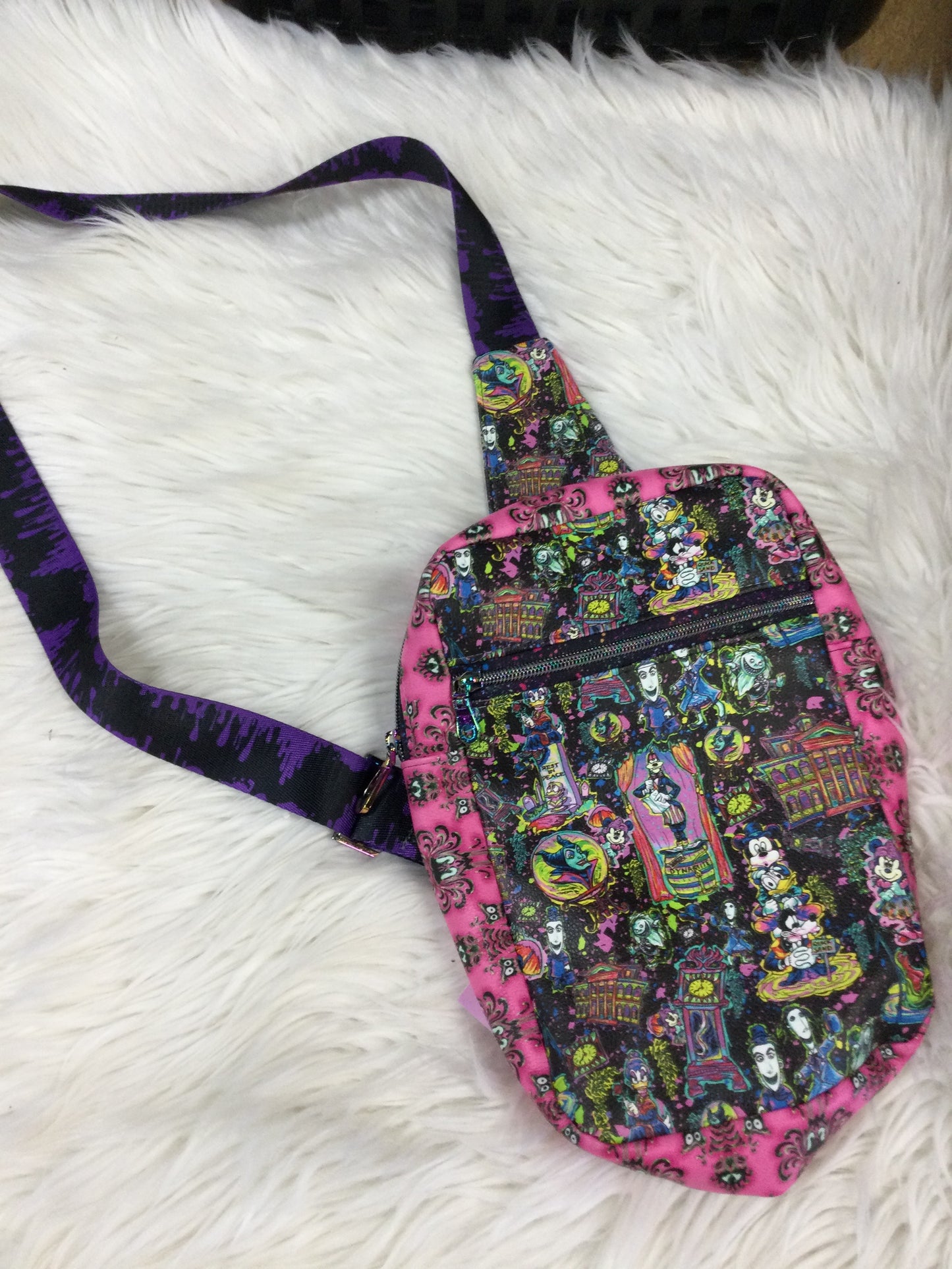 Backpack By Discreet Wear In Multi, Size:Medium
