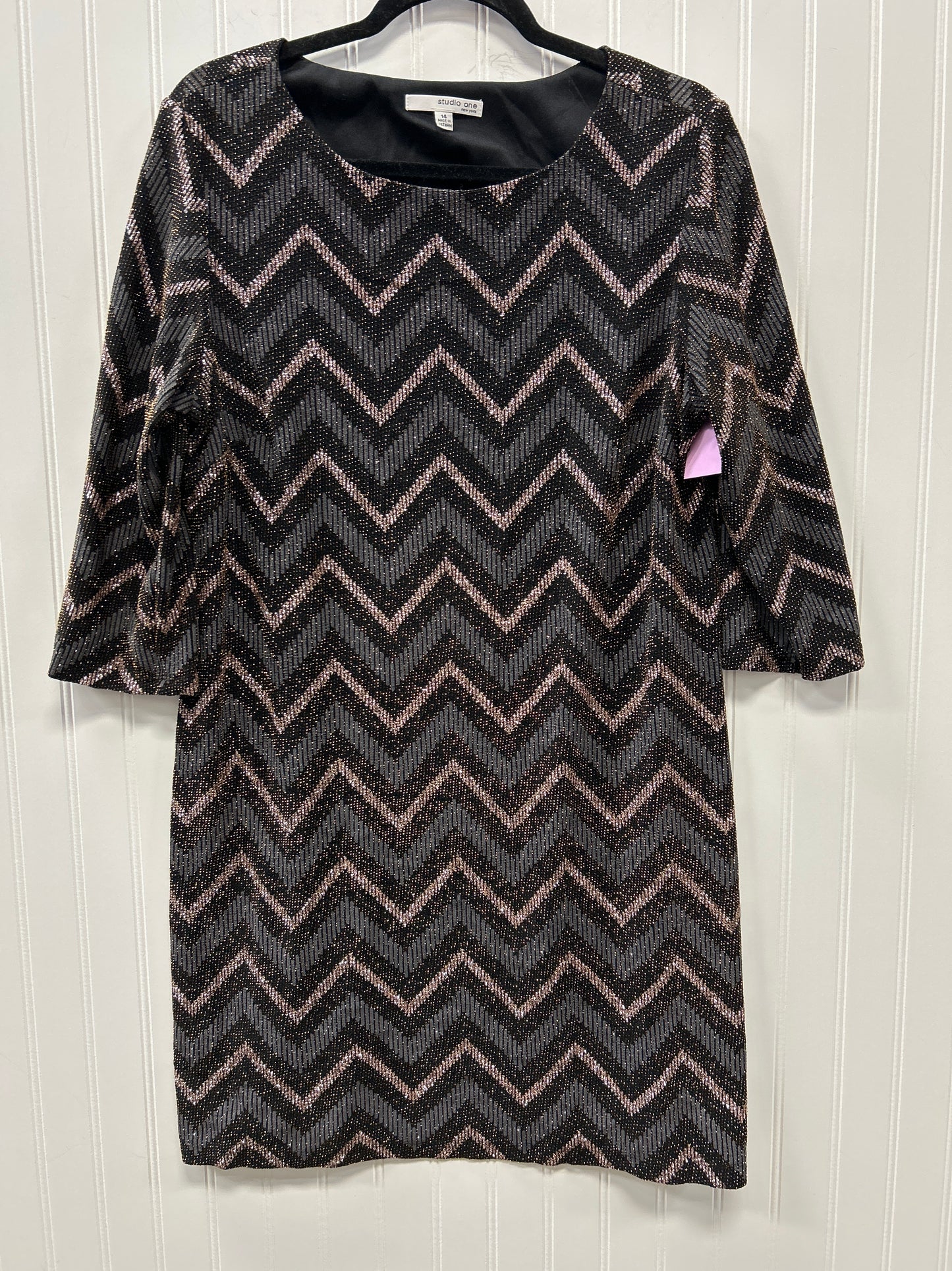 Dress Casual Midi By Studio 1 In Black & Gold, Size:14