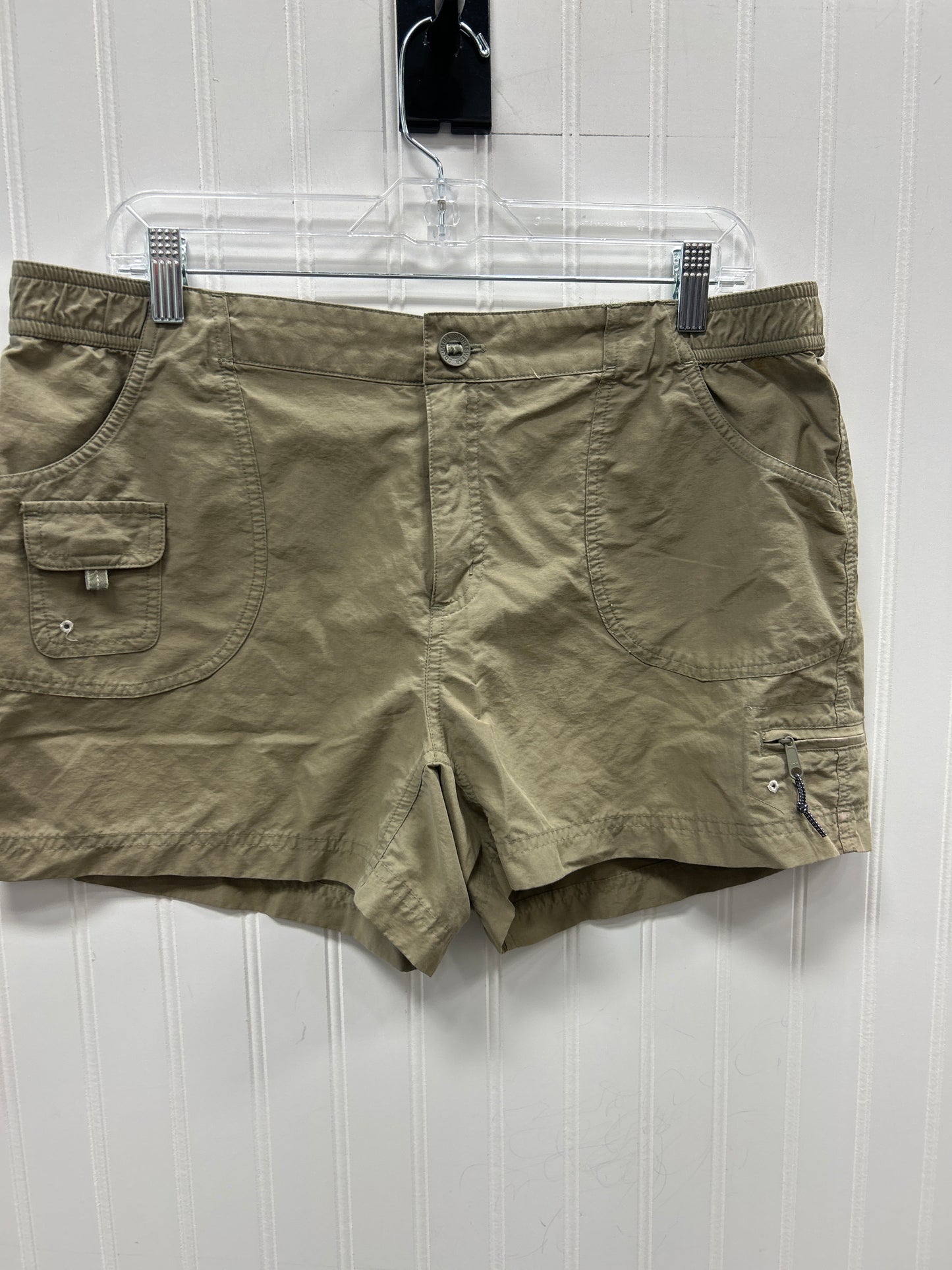 Athletic Shorts By Columbia In Green, Size:L