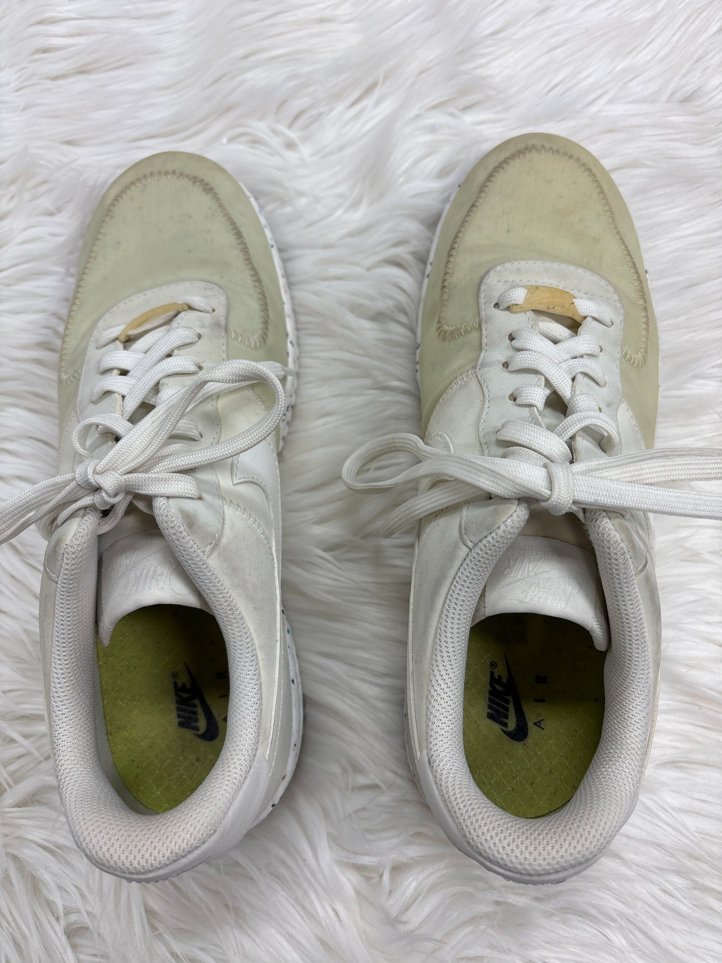 Shoes Sneakers By Nike In Cream & Green, Size:10.5