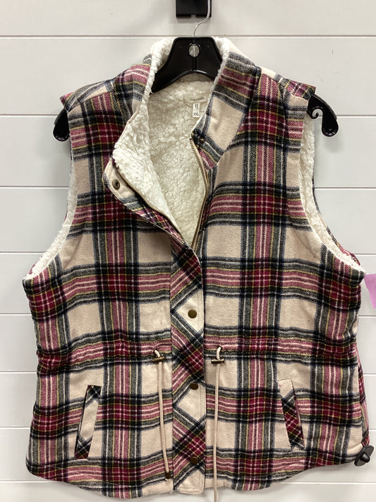 Vest Faux Fur & Sherpa By Maurices In Plaid Pattern, Size:1X