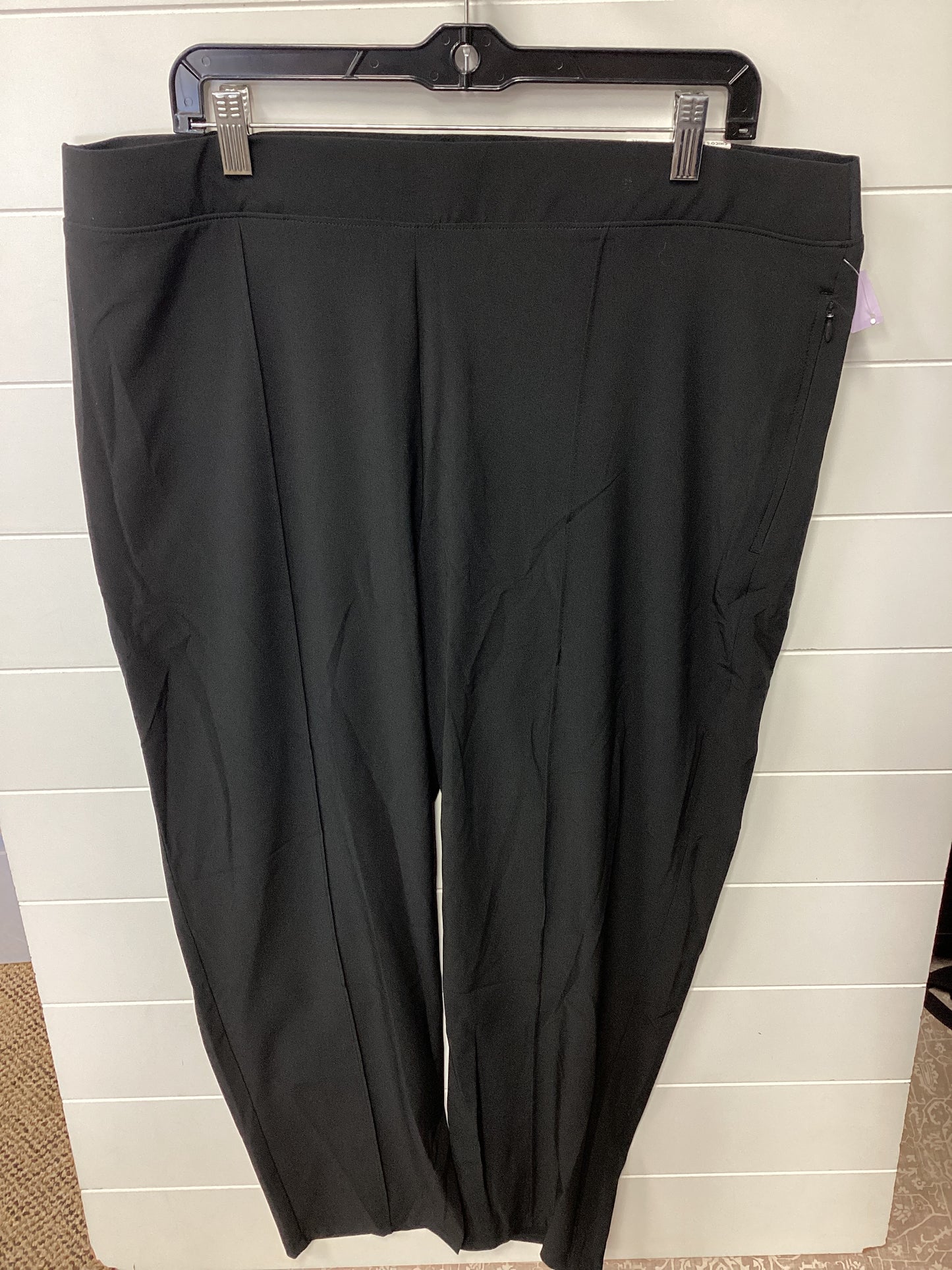 Athletic Pants By Chicos In Black, Size:18