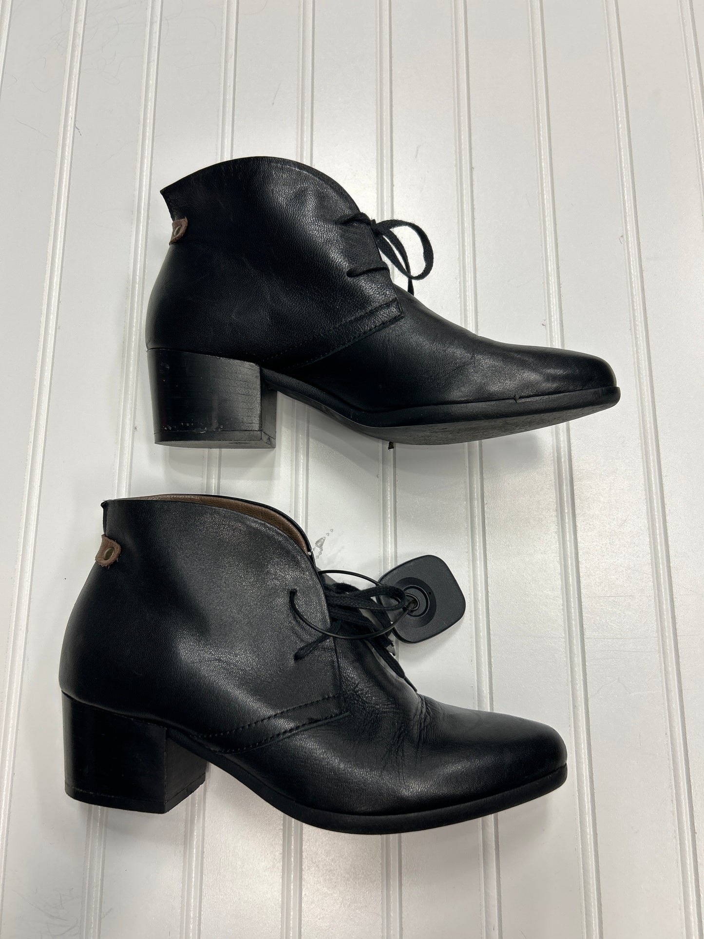Boots Ankle Heels By Cmc, Size:6.5