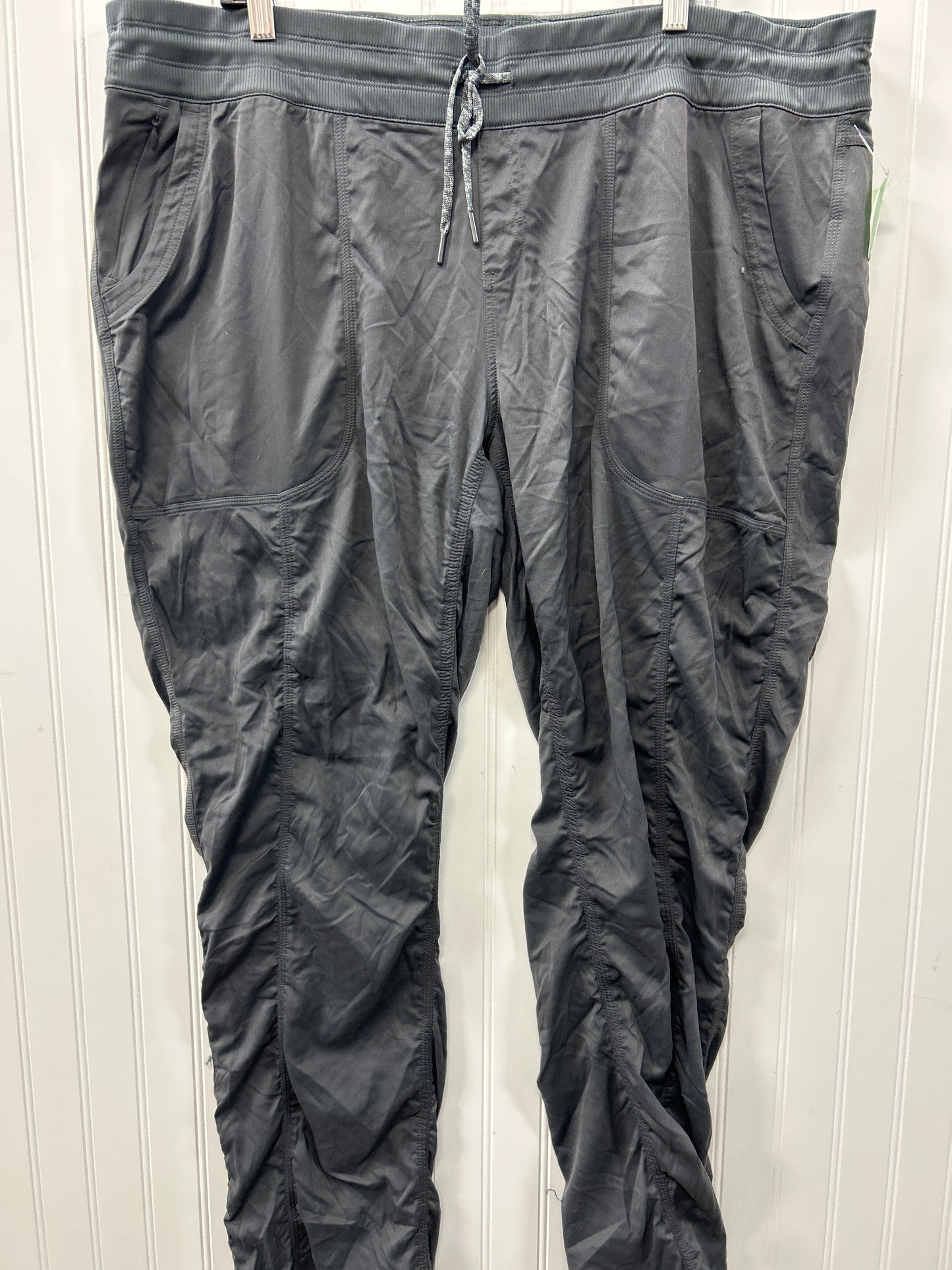 Athletic Pants By The North Face In Grey, Size:Xxl