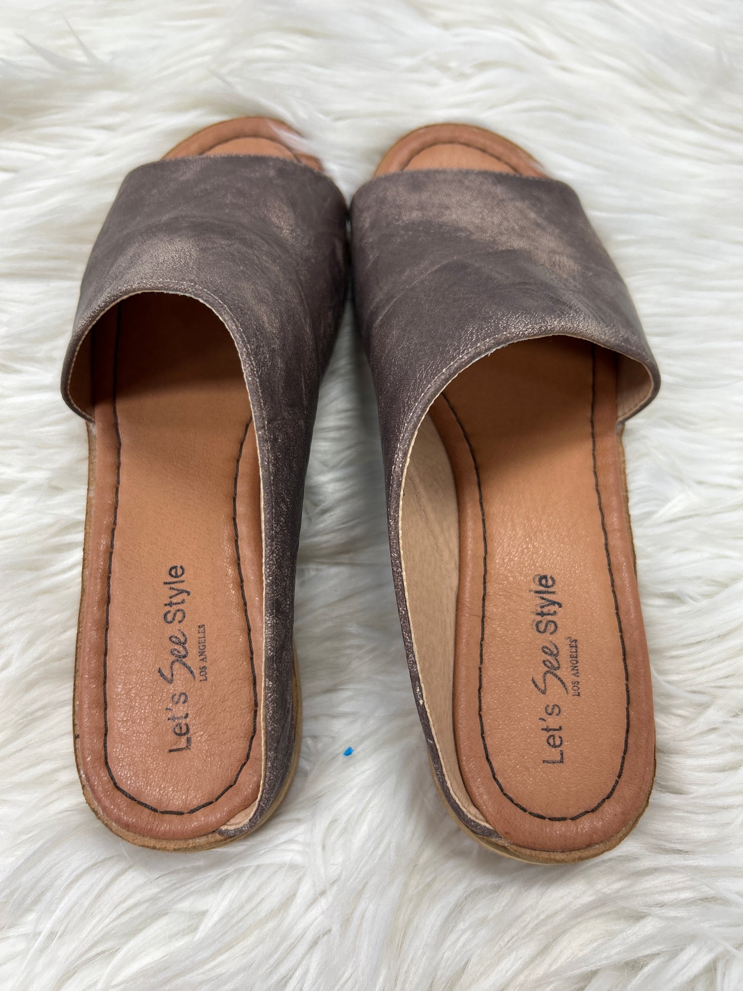 Sandals Flats By Cmc In Taupe, Size:6.5