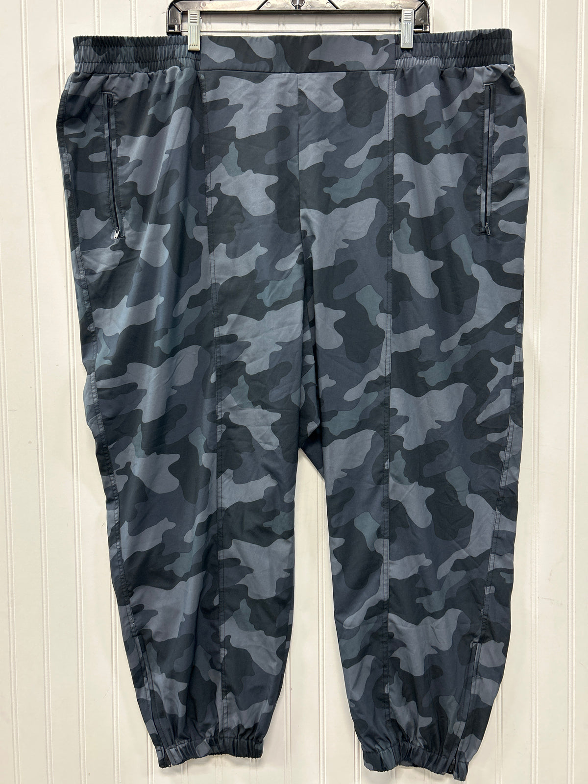 Athletic Pants By Old Navy In Grey, Size:3X