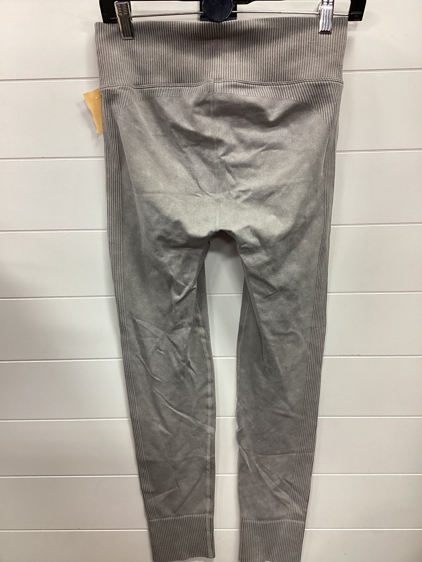 Pants Set 2Pc By Clothes Mentor In Grey, Size:M