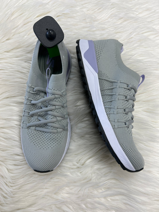 Shoes Athletic By Cmc In Grey & Purple, Size: