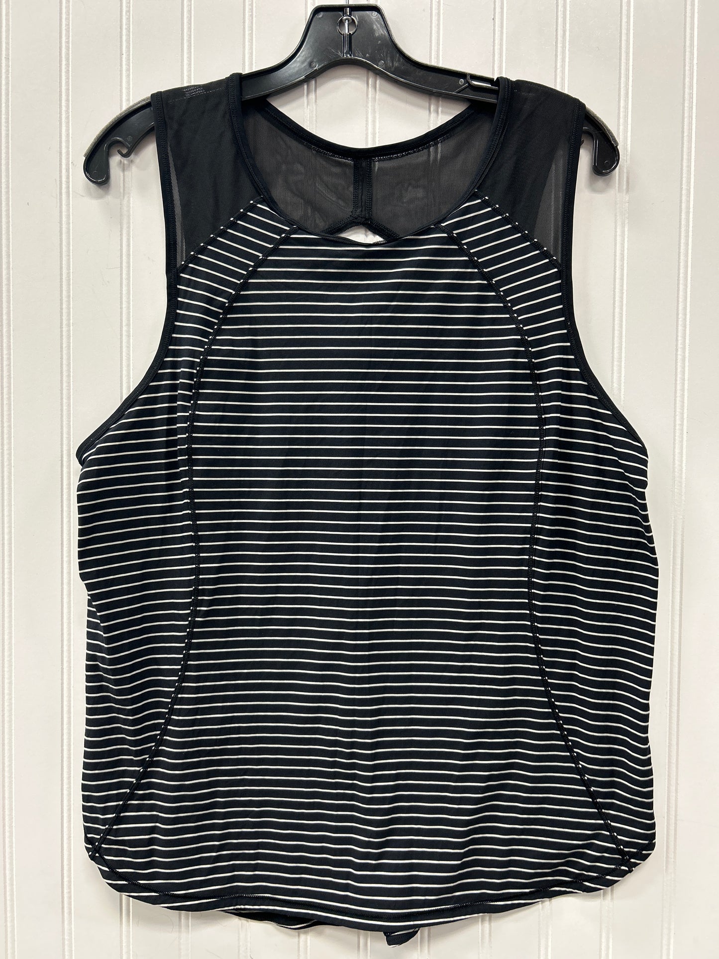 Athletic Tank Top By Lululemon In Striped Pattern, Size:10