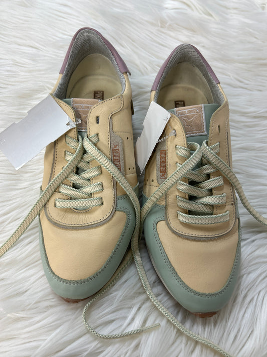 Shoes Sneakers By Pikolinos In Cream, Size:5