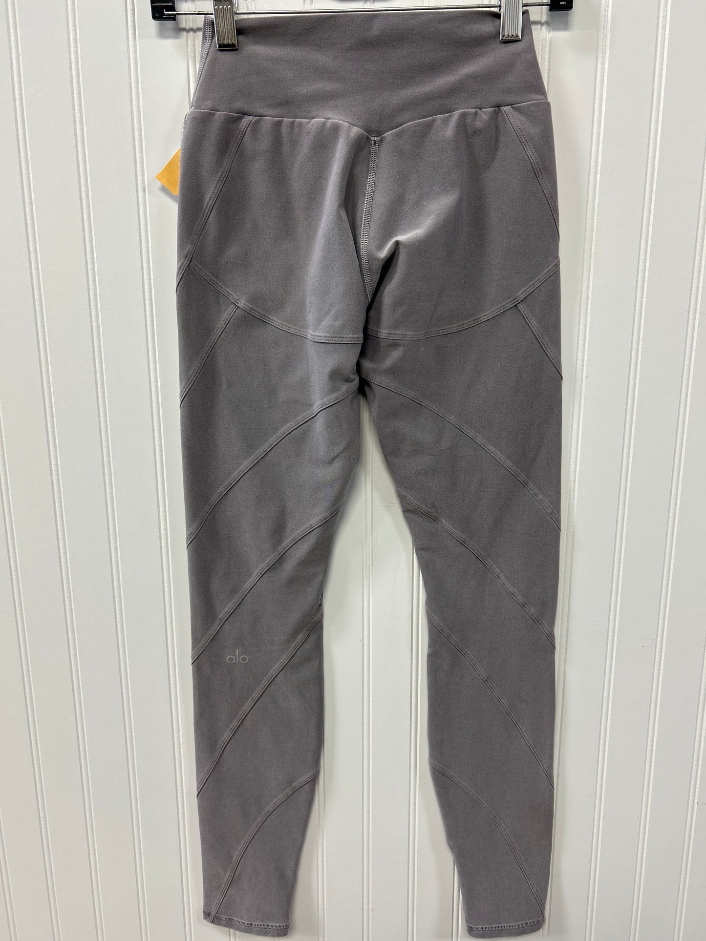 Athletic Leggings By Alo In Grey, Size:Xs