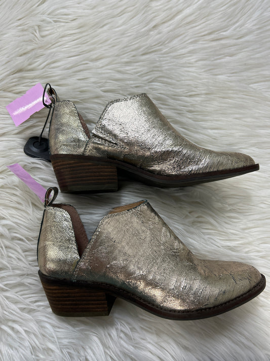 Boots Ankle Flats By Lucky Brand In Gold, Size:7.5