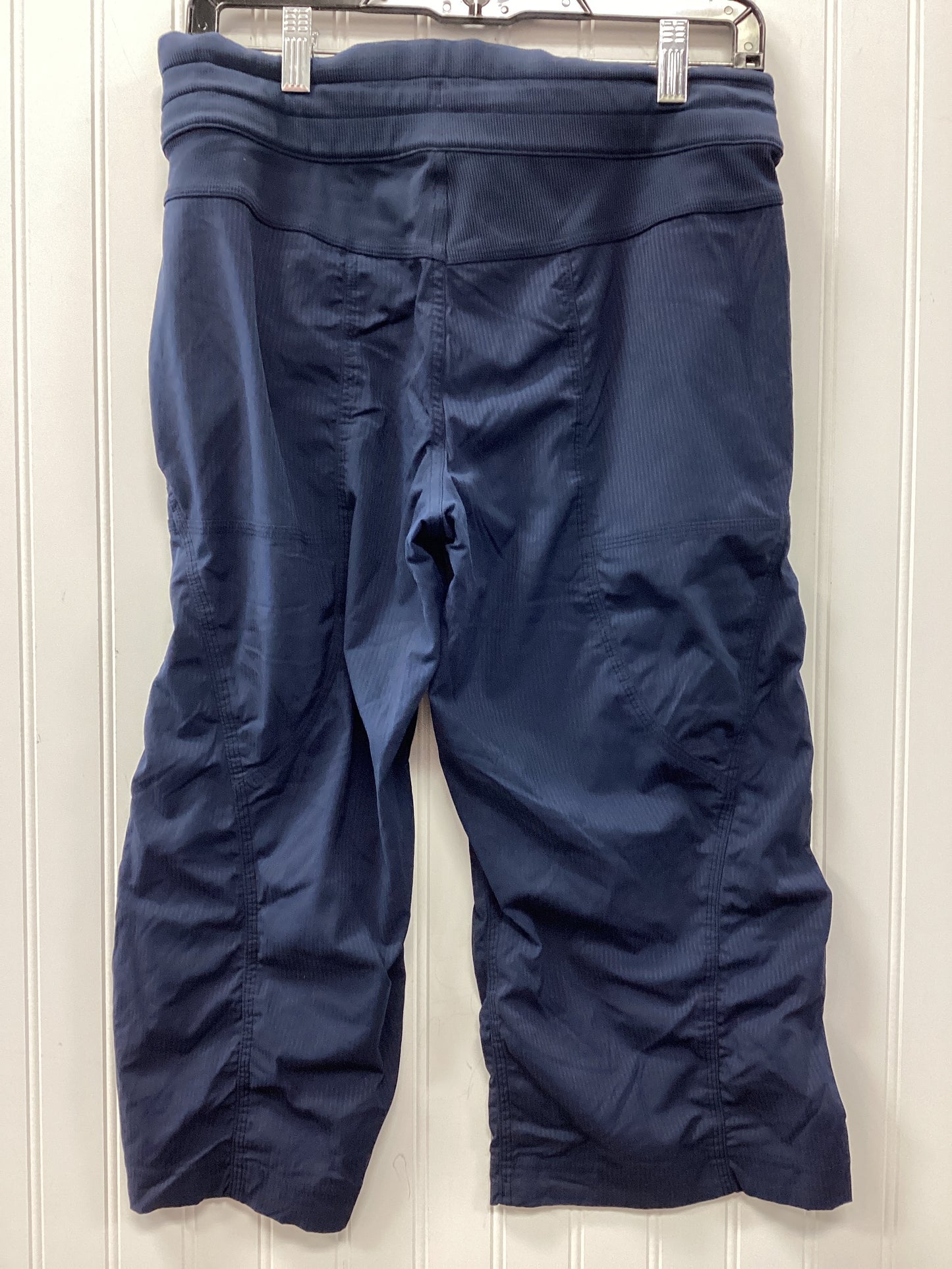 Athletic Capris By Lululemon In Navy, Size:8