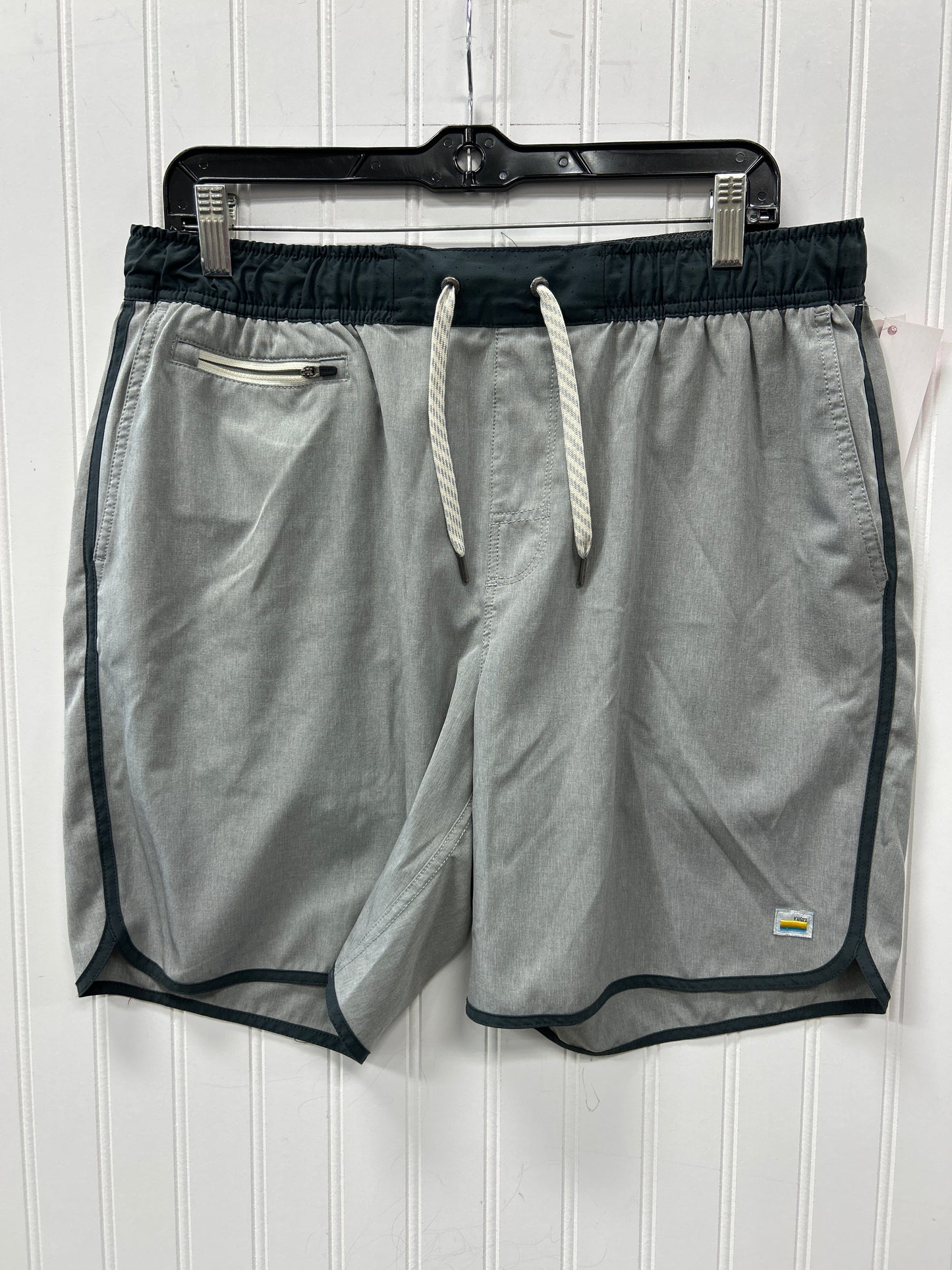 Athletic Shorts By Vuori In Grey, Size:Xl