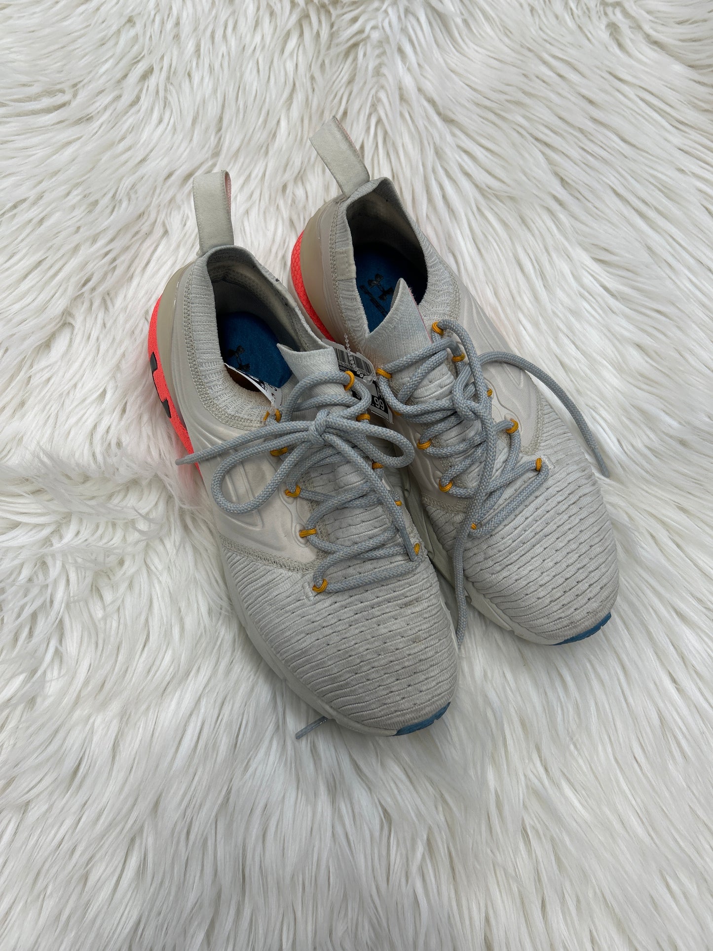 Shoes Athletic By Under Armour In Tan, Size:9.5