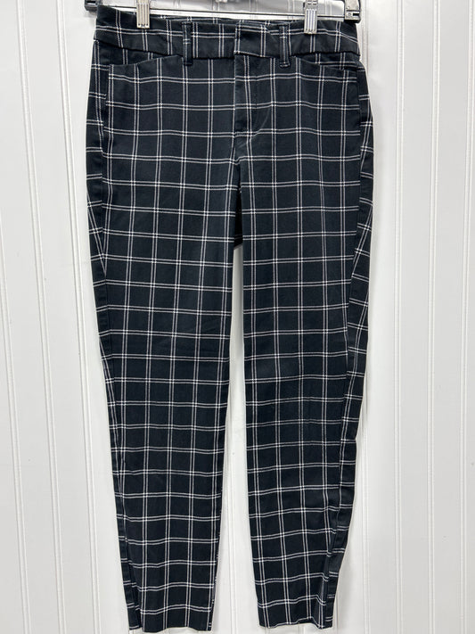 Pants Cropped By Old Navy In Black, Size:2
