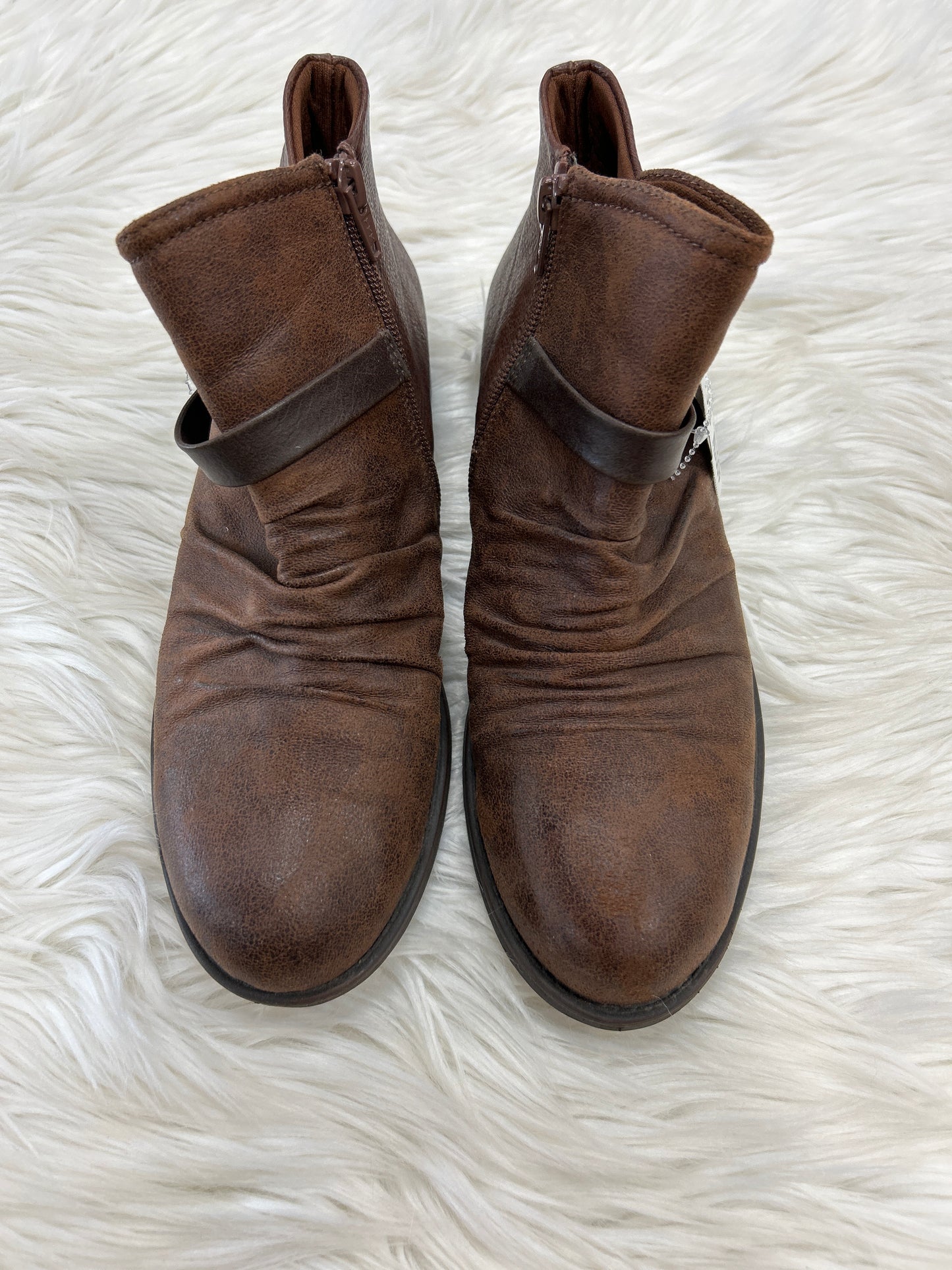 Boots Ankle Flats By Bare Traps In Brown, Size:8.5